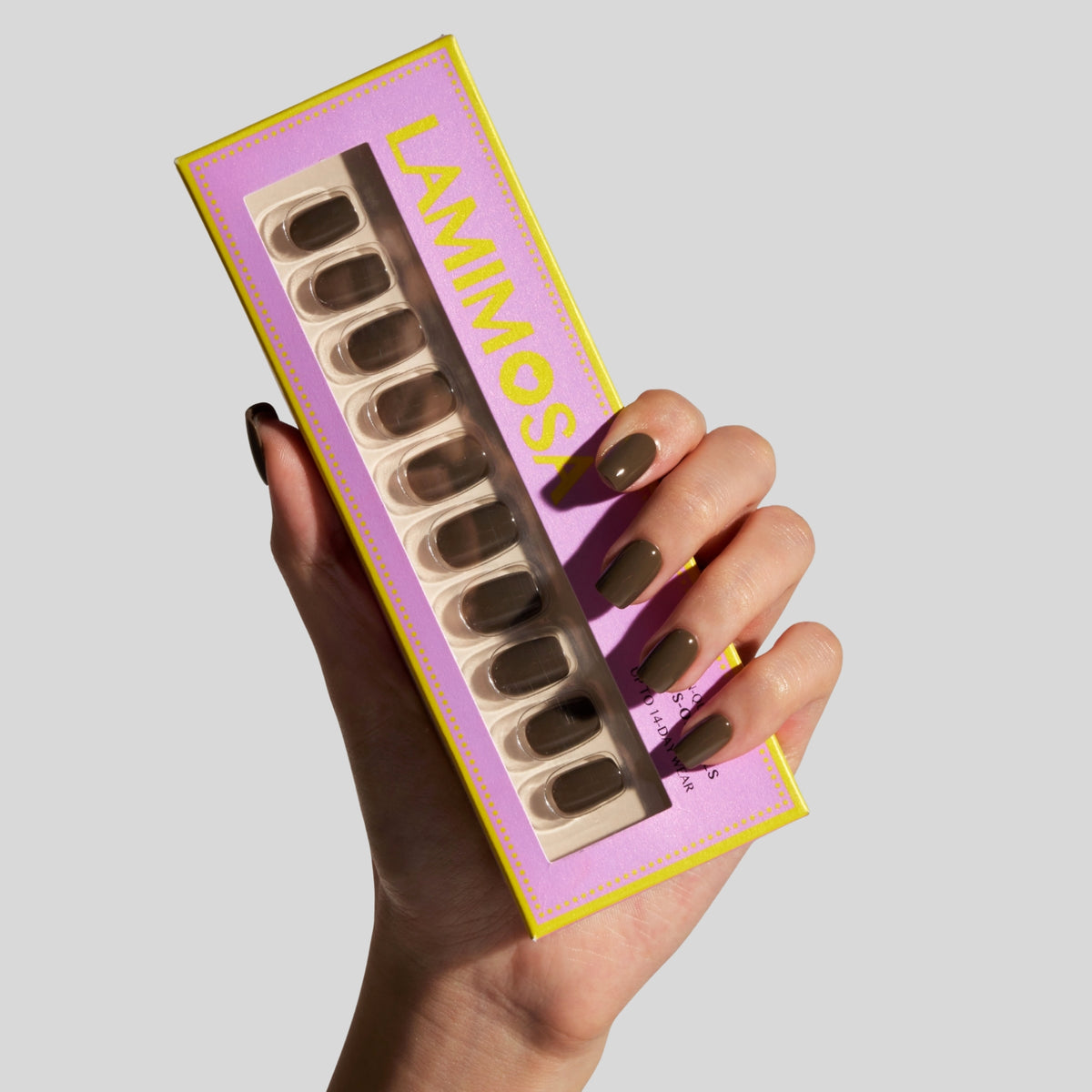 SMOKY OLIVE