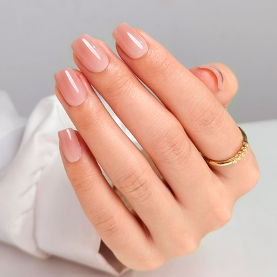 SOFT & NUDE